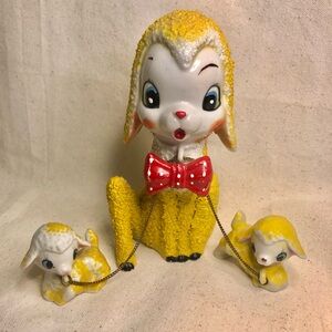 RARE Vintage 50s Arnart Sugar Textured Glaze Ceramic Sheep & Lambs Figurine